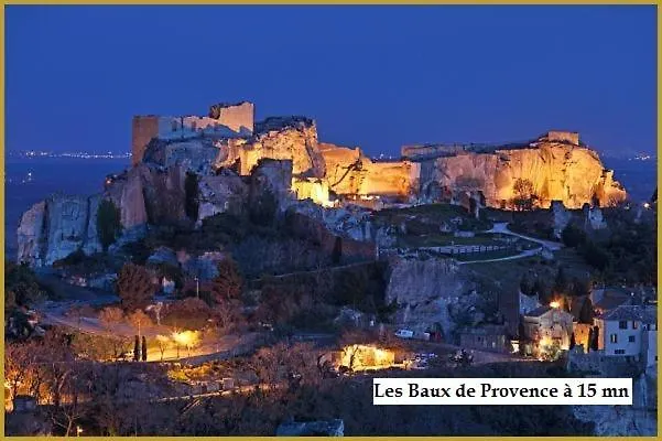Chambre Independante Centre Village Eyragues